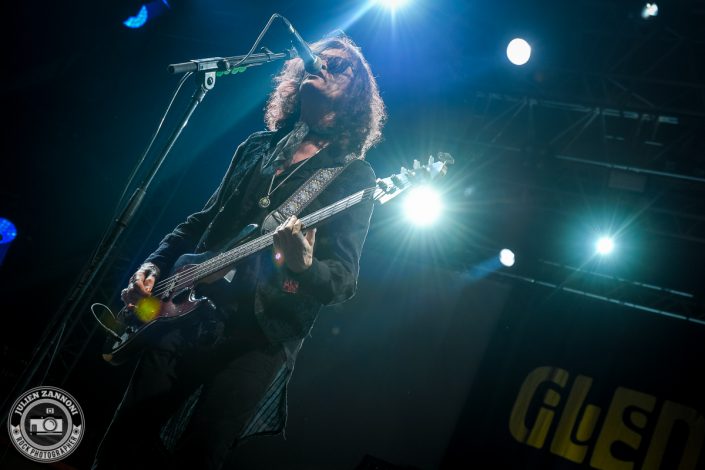 Glenn Hughes plays at Guitare en Scène 2017