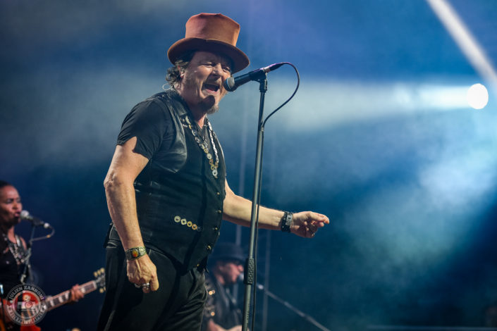 Zucchero plays at the Guitare en Scène Festival 2018